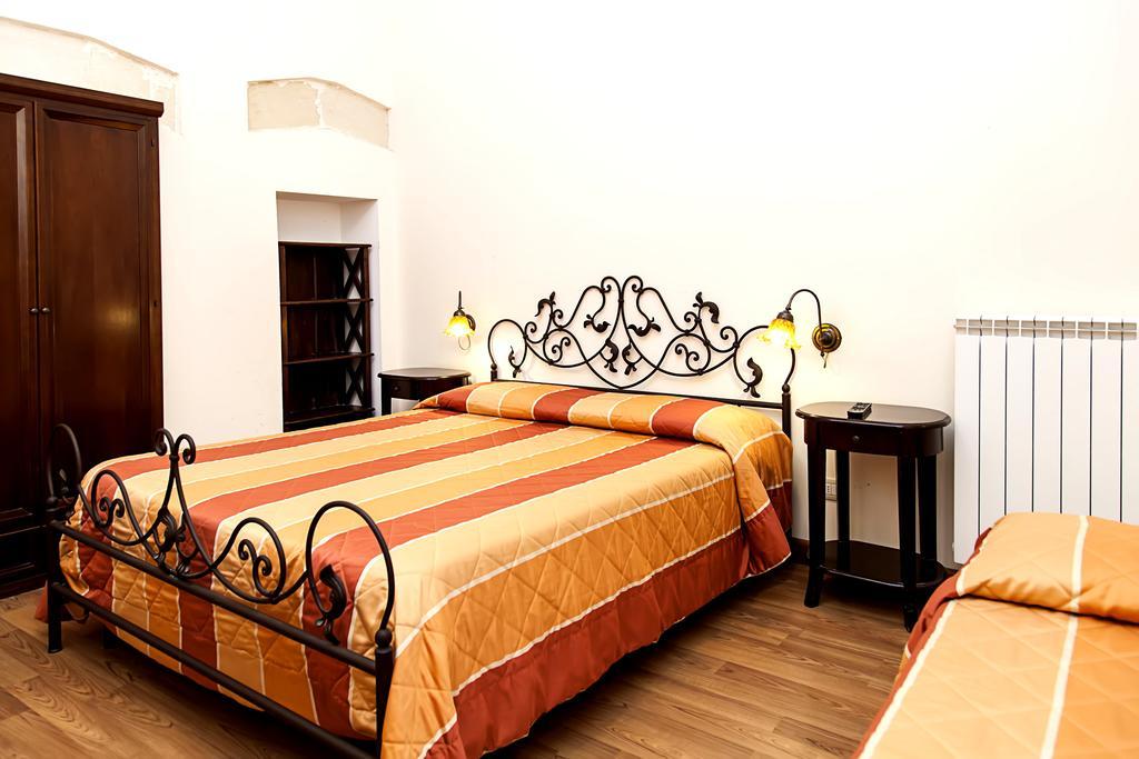 Antico Belvedere B&B Λέτσε Δωμάτιο φωτογραφία