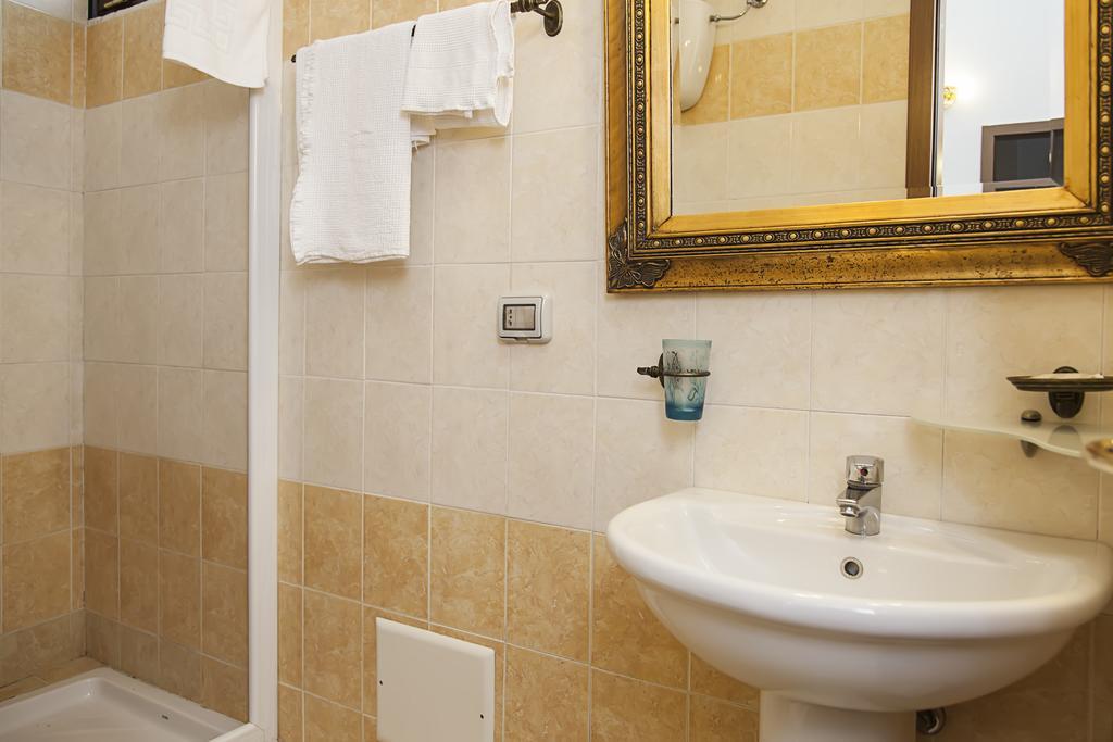 Antico Belvedere B&B Λέτσε Εξωτερικό φωτογραφία